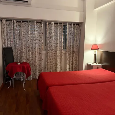 A Ponte Marques De Pombal בית הארחה 3*