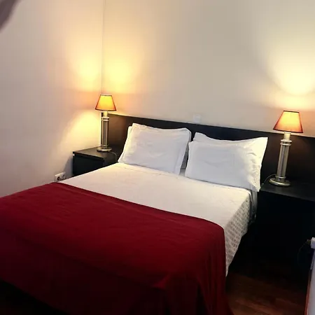 A Ponte Marques De Pombal 3* 리스본